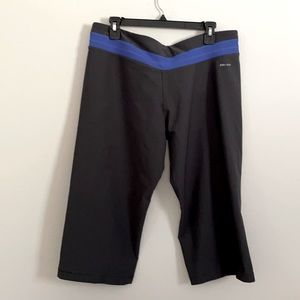 NWT NIKE DRI FIT capri Workout Yoga Pilates Pants charcoal XL